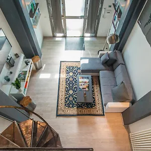  Apartment The Loft Gallery By Giulia Italy